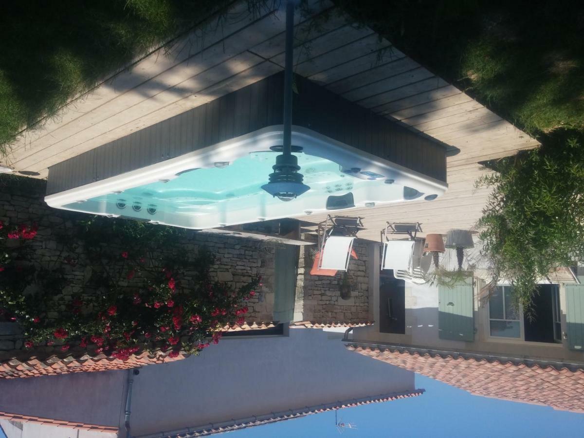 L'Ile de Ré Les Trois Moulins Hotel Saint-Martin-de-Ré Exterior foto